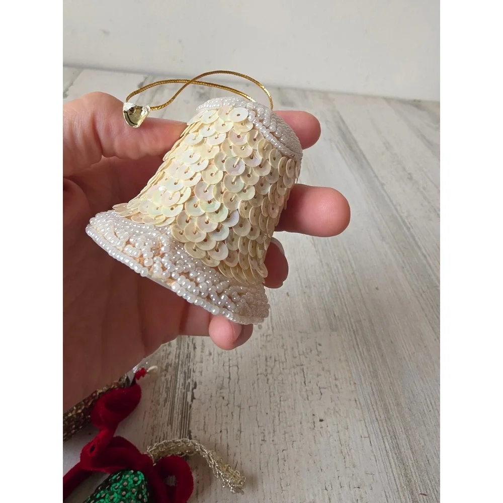 Vintage sequin push pin Bell ornament blue green